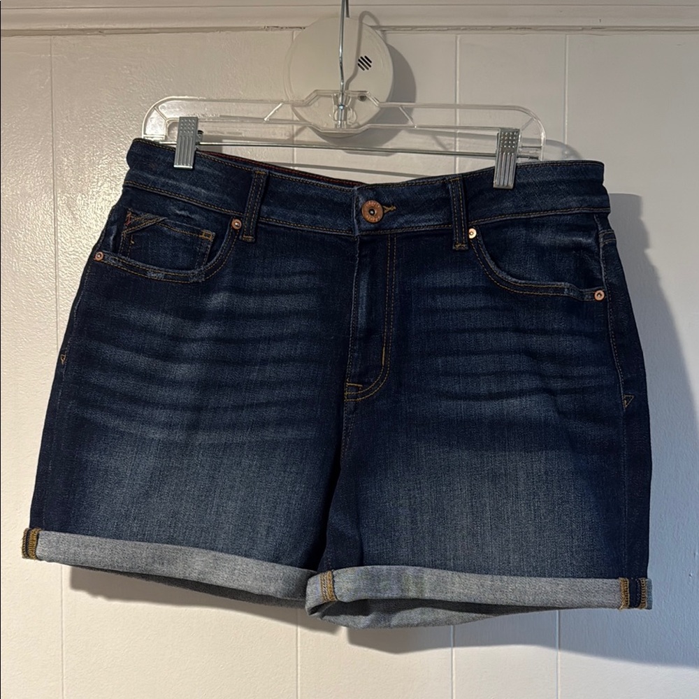 edgely™ High Rise Rolled Hem 5in Denim Short